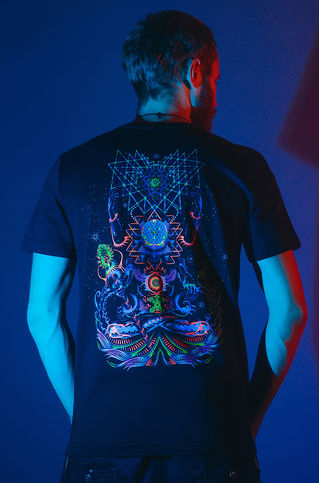 "Macrocosm" Men's T-shirt