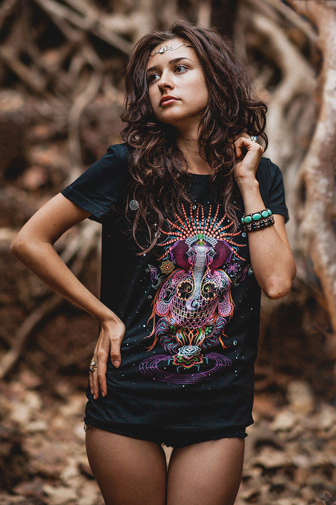 "Ganesha" Women's T-shirt