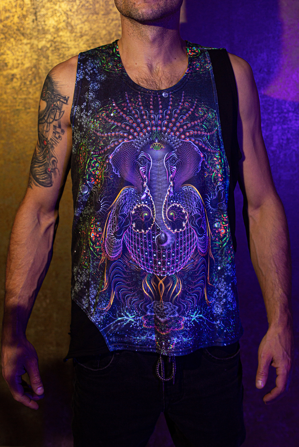 T-shirt with poсkets "Ganesha"