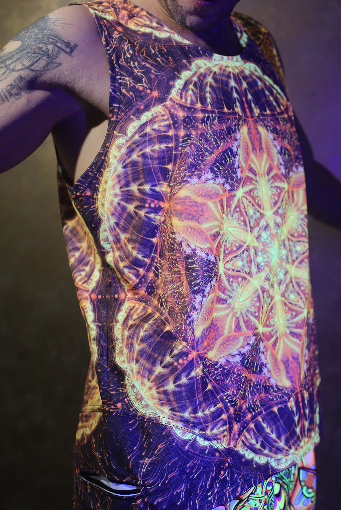 T-shirt with poсkets "SUN"