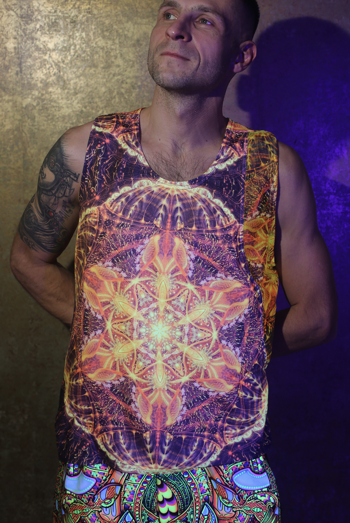 T-shirt with poсkets "SUN"