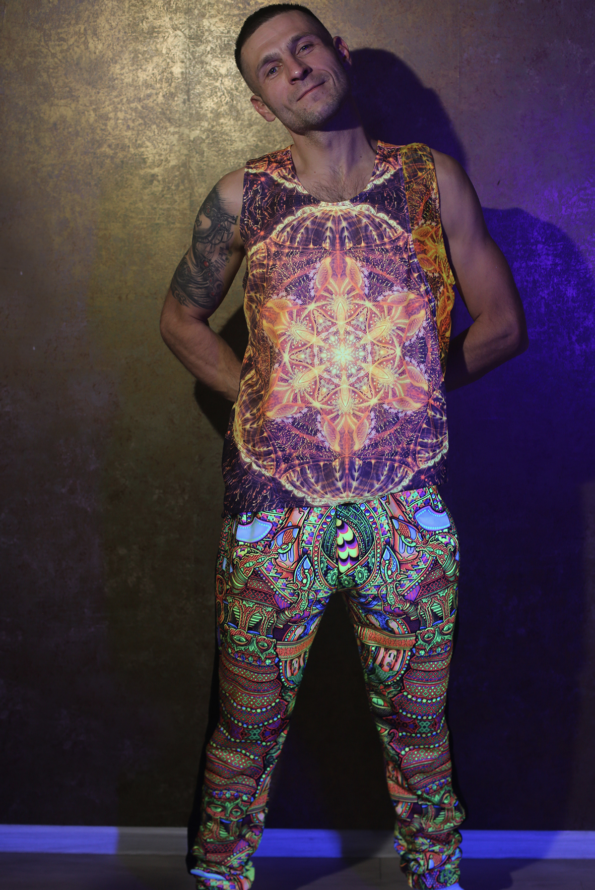 T-shirt with poсkets "SUN"